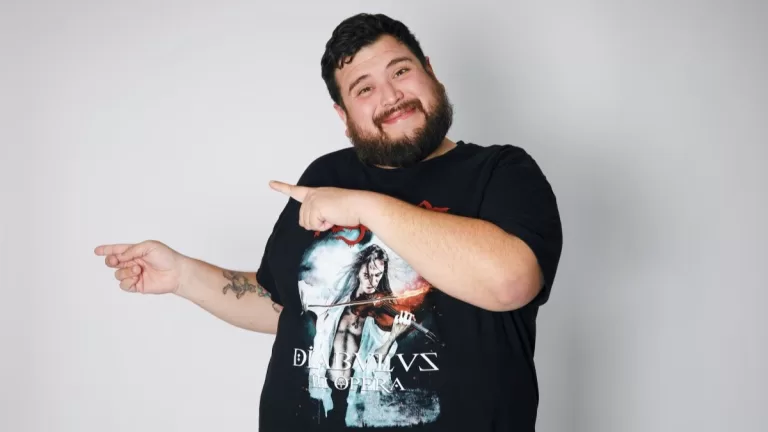 "Es capaz de destruir negocios": Conocido local de Concepción tuvo que cerrar sus puertas tras polémica reseña de Otakin