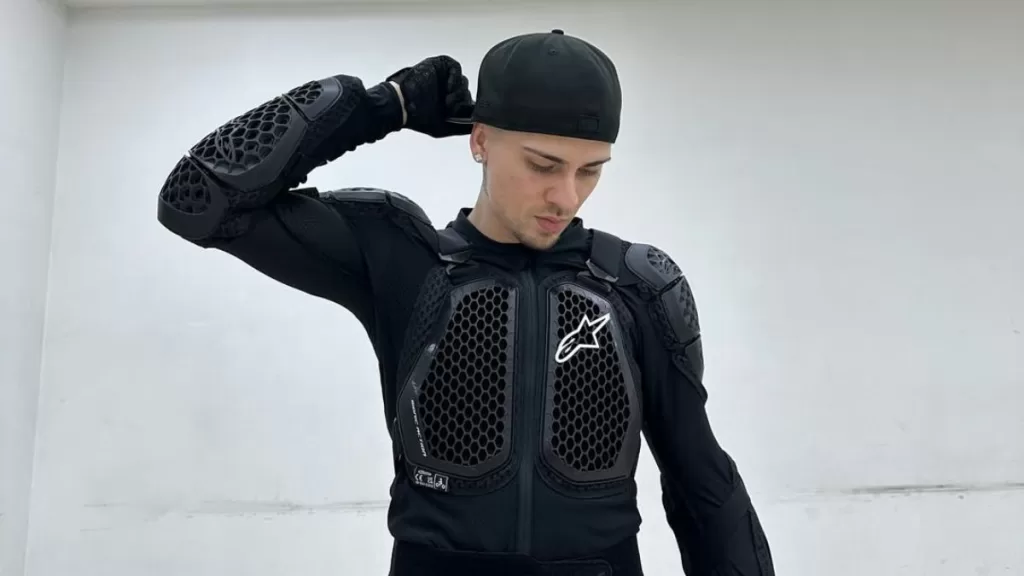 Quien Es Easykid Cantante Chileno