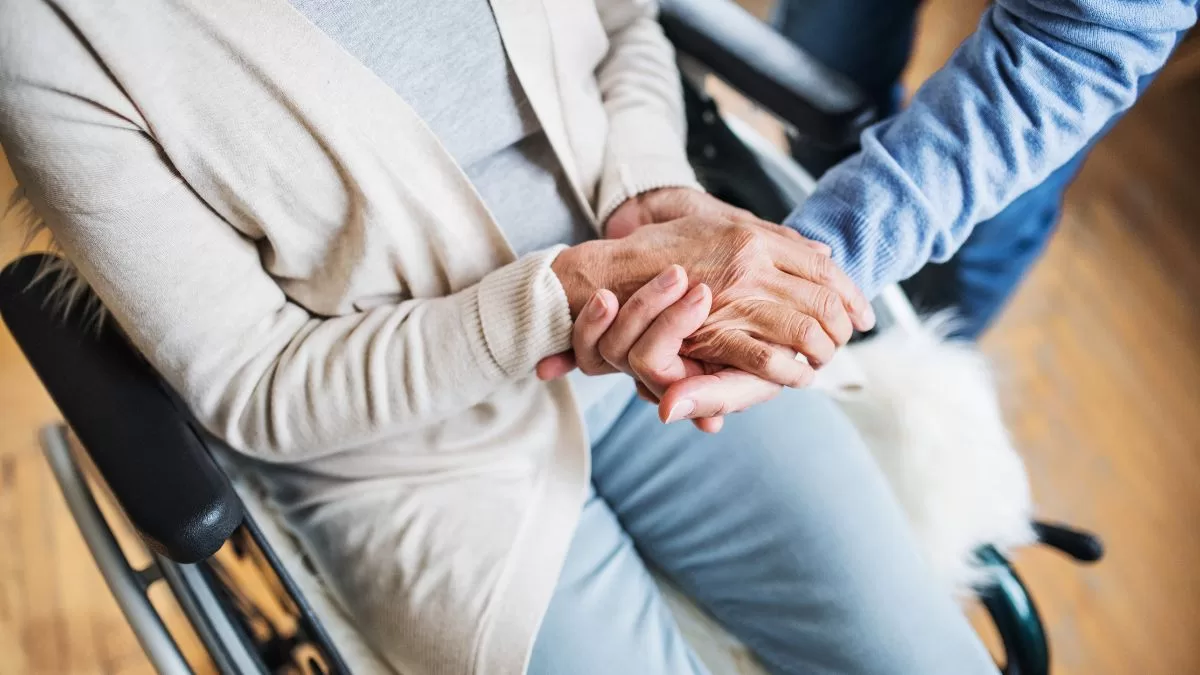 Muere reconocida actriz que habría sido estrangulada por un adulto mayor: lo que se sabe del caso de Encarnita Polo