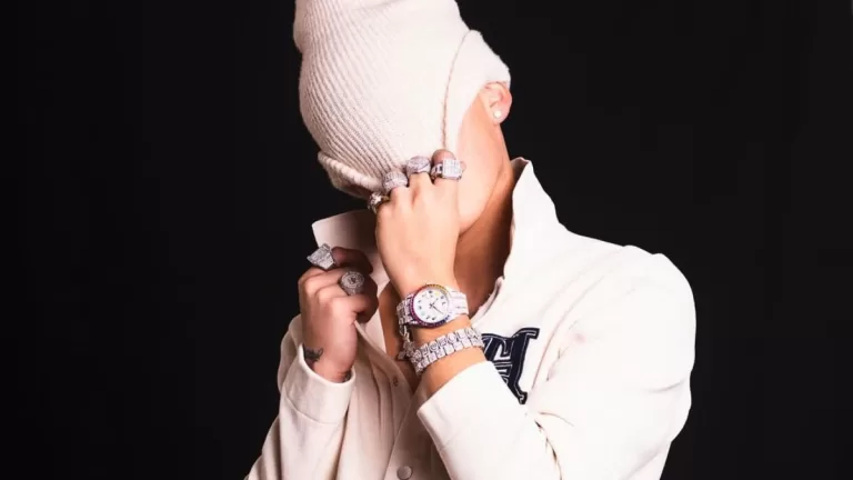 Popular cantante chileno queda con arresto domiciliario nocturno tras ser detenido por microtráfico