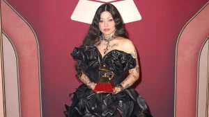 Mon Laferte suma importante reconocimiento internacional: Se une a selecto grupo que integran Bad Bunny, Celia Cruz e Isabel Allende