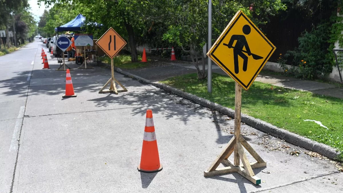 Por hasta 12 horas sin agua: corte de suministro afectará esta comuna en la Región Metropolitana