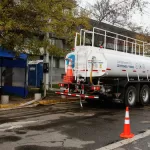 Corte de agua de emergencia afectará a dos comunas de la Región Metropolitana por hasta 6 horas