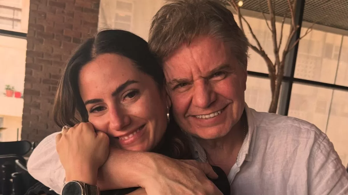 Esposo de Rosario Bravo se somete a un nuevo retoque estético y luce irreconocible: este es su antes y después