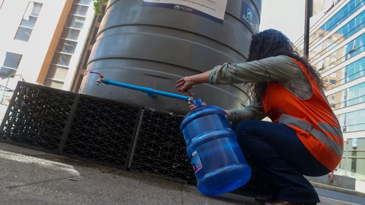 Por hasta 12 horas sin servicio: corte de agua potable afectará a cuatro comunas de la Región Metropolitana
