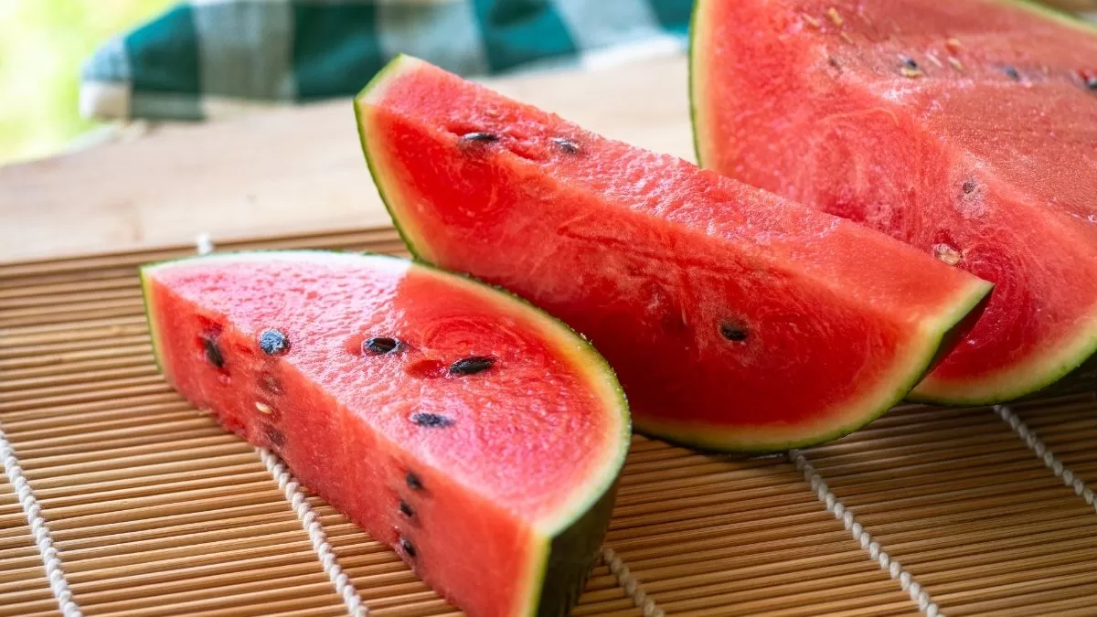 ¿Cuántos trozos de sandía puedo comer al día sin dañar mi salud? Nutricionista responde