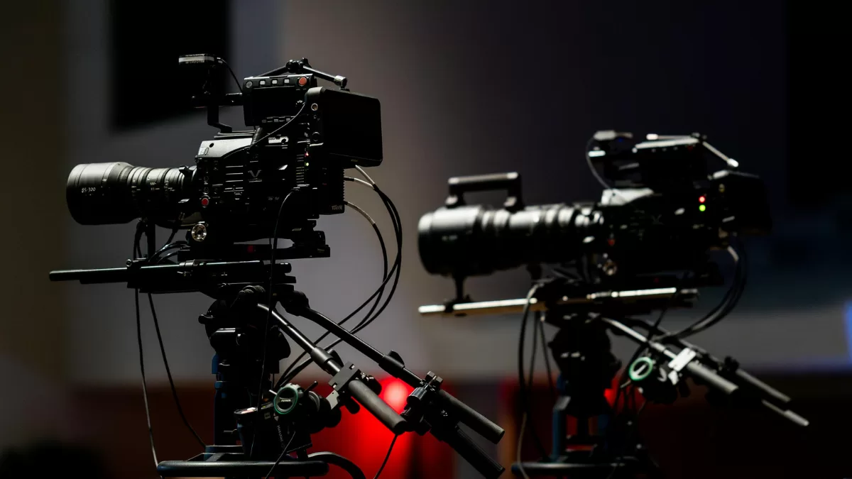 “Merecido reina”: imágenes en redes sociales encienden los rumores de nueva relación entre famosos actores chilenos