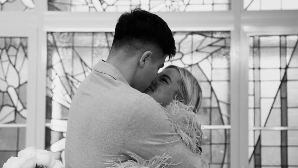 “Mismo amor, multiplicado…”: reconocido futbolista chileno anuncia que se convertirá en padre por primera vez junto a su esposa