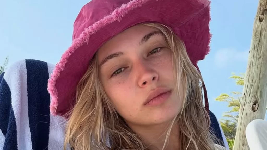 Alexandra Litvinova (2)