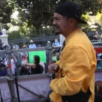 Destacado cantante chileno en urgencias tras intento de quitarse la vida: "Carabineros llegó a su casa"