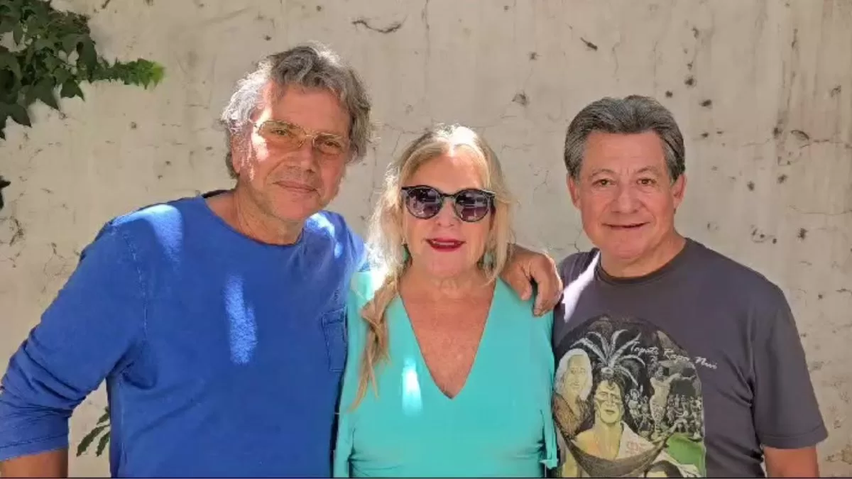 Reconocido actor chileno de teleseries sufre violenta encerrona en Recoleta junto a su esposa: "¡Bájate o te mato!"