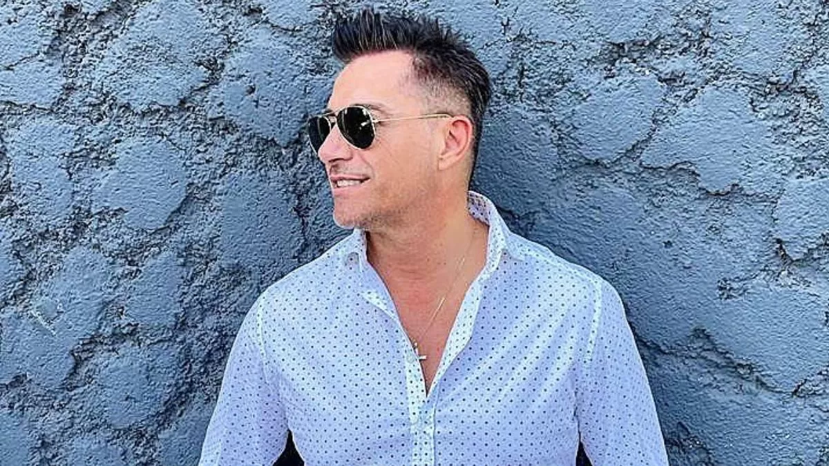 "Lo único que he hecho es respetar a mi mujer": conocido rostro de la TV reaccionó tras ser acusado de supuesto coqueteo pese a su matrimonio