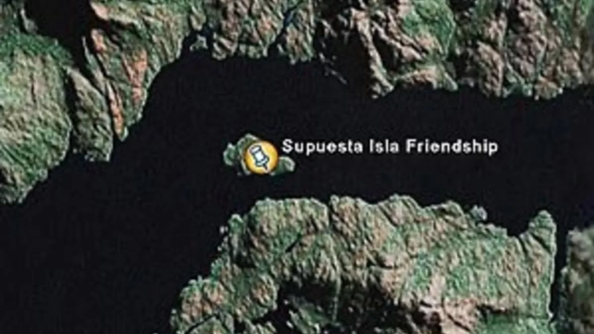Isla Friendship (2)