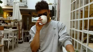 Pareja de actores chilenos confirma relación en los Premios Caleuche 2026: "Después de que lo negaban"