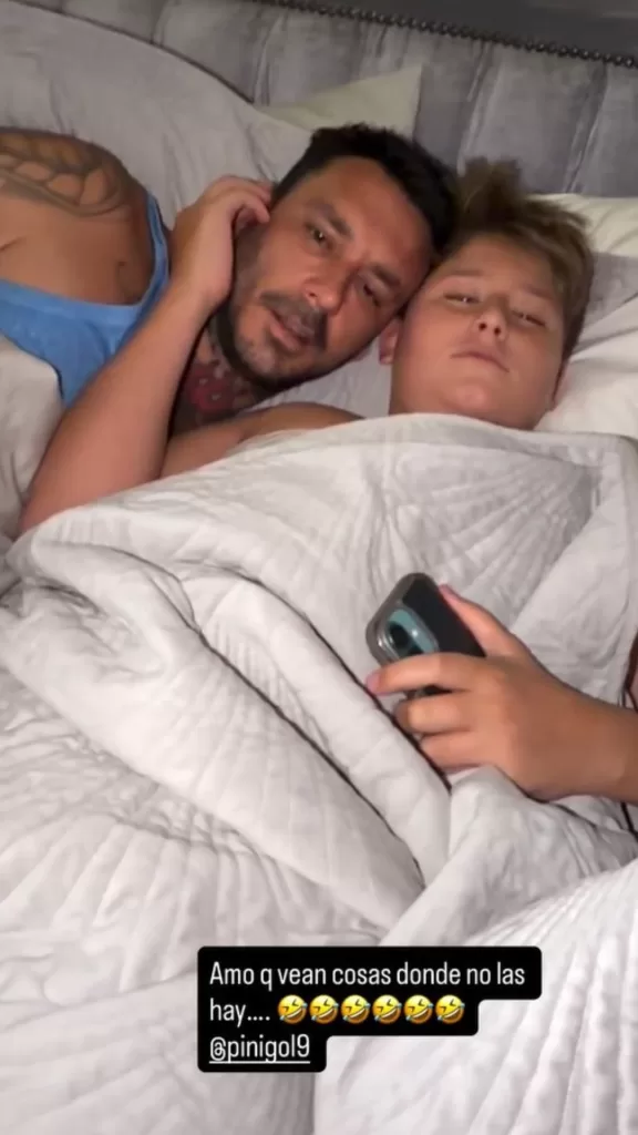 Mauricio Pinilla  Gissella Gallardo