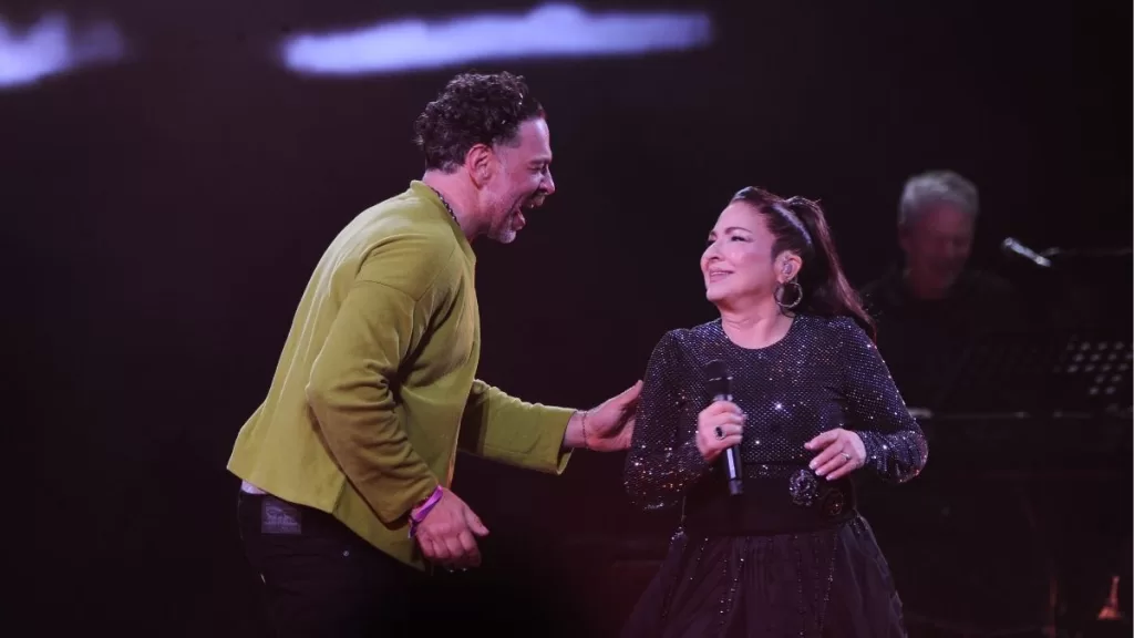 Neme Y Gloria Estefan (1)