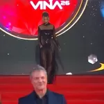 Susto total en la Gala de Viña tras incidente de famosa de la TV: "Casi se sacó la cresta"