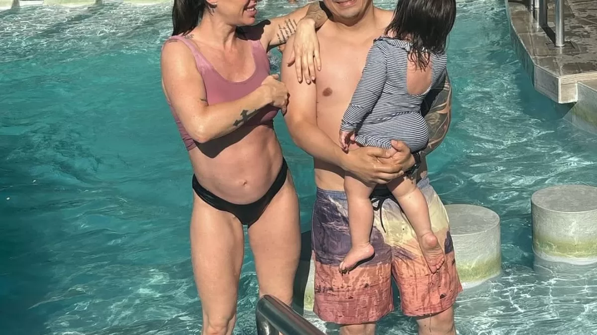 ¿Reconciliación? Ex pareja de famosos impacta tras aparecer juntos en final de Fiebre de Baile a semanas de su divorcio