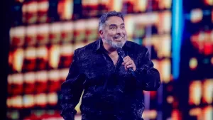 "¿De qué w.. se están riendo?": Rodrigo Villegas no logra convencer a las redes quienes lapidan su rutina en Viña 2026