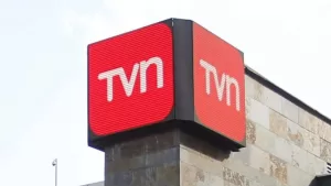 Periodista de TVN toma drástica decisión luego de cometer grave error EN VIVO y no pedir disculpas: "Me parece vergonzoso"