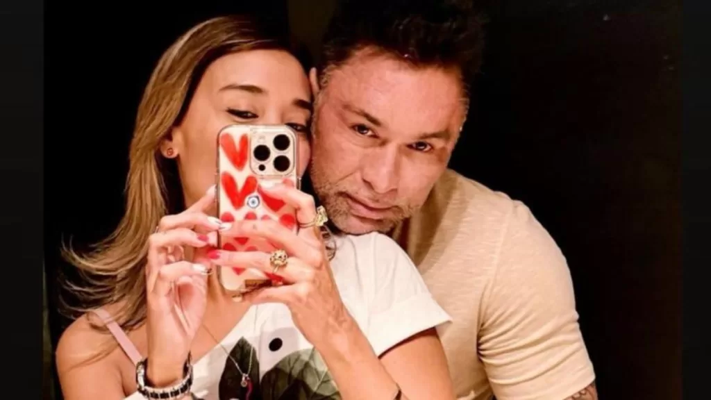 El comentario de Marcelo Ríos a su pareja que desató una ola de críticas: lo tildaron de "ordinario"