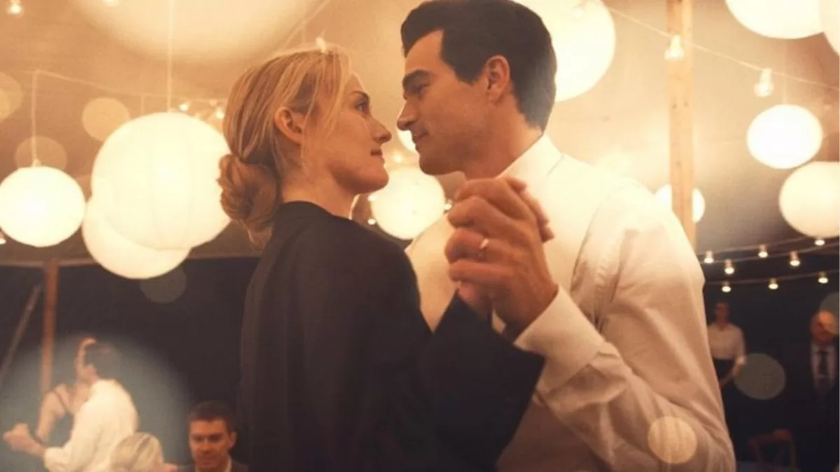 Love Story: la serie viral que tiene a todo internet obsesionado con Carolyn Bessette y John F. Kennedy Jr