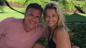 Claudia Schmidt revela complicado diagnóstico médico que enfrenta su esposo: “No me gusta dar pena”