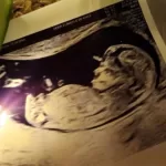 “Una periodista de farándula estaba amenazando con filtrar el embarazo. Le pedimos por favor que no lo hiciera, no le habíamos dicho a nuestras familias”