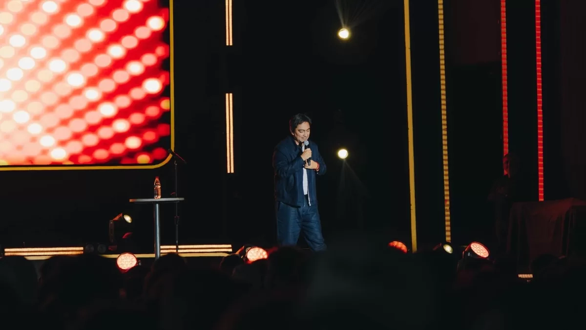 Festival termina en polémica tras presentación de conocido humorista: "La gente lo pifió y lo bajaron"