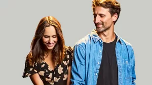 "Desde el primer amor hasta los 30 años de matrimonio": Las dos obras que te harán reflexionar sobre el corazón en Teatro Mori