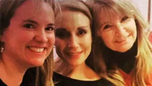 El emotivo mensaje de Karen Doggenweiler a querida productora tras su fallecimiento: “Que afortunados fuimos”