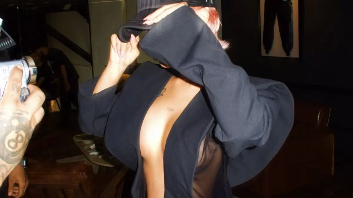 Famosa cantante en Chile habría sido detenida en operativo policial: "Se está atacando a una figura..."