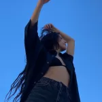 Sale a la luz el embarazo de querida actriz chilena: "No todo ha sido genial, pero..."