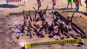 Hijo de cantante de cumbia sueña con enamorar a famosa figura de la TV chilena: "Me encanta ella, pero me ignora"