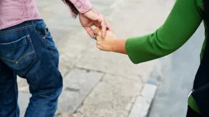 "Me separé después de 12 años (...) Ahora estoy con un hombre 40 años mayor y no me da vergüenza darle un beso en la calle"