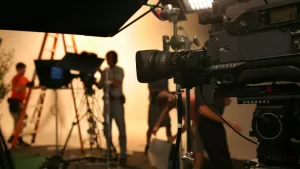 Conmoción en la TV: muere hijo de querida animadora cuatro años después que ella