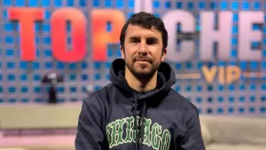 Quién es Sebastián Ballesteros, camarógrafo de CHV acusado de agredir a su pareja Nidyan Fabregat