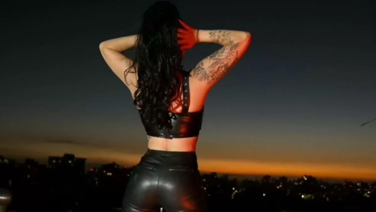 Afirman que conocida figura de la TV fue desvinculada de su canal tras años al aire: "Habría terminado a los gritos"