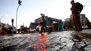 Corte de agua afectará a dos comunas de la Región Metropolitana por hasta 10 horas