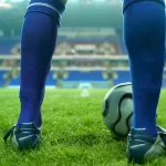 Muere reconocido futbolista: habría sido envenenado durante una fiesta con sus amigos
