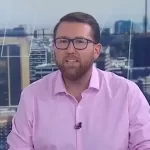 Luto en la TV chilena: Lucho Ugalde confirma en vivo la muerte de reconocido periodista chileno