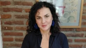 “Parecen hermanas”: foto de Berta Lasala con su hija desata ola de comentarios por el gran parecido de ambas