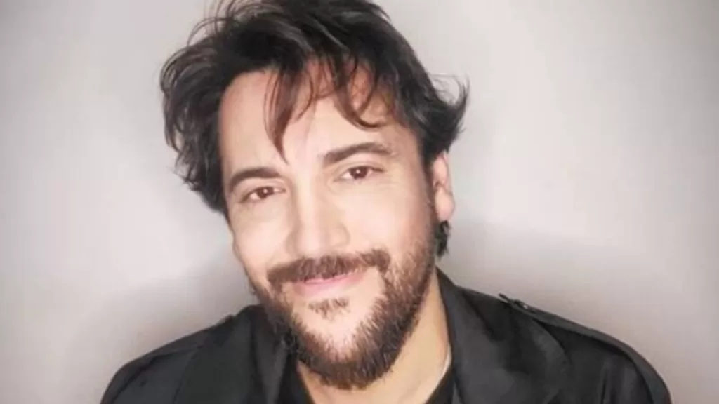 álvaro Santi