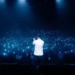 Impacto en la música: detienen a conocido cantante por presunta agresión sexual