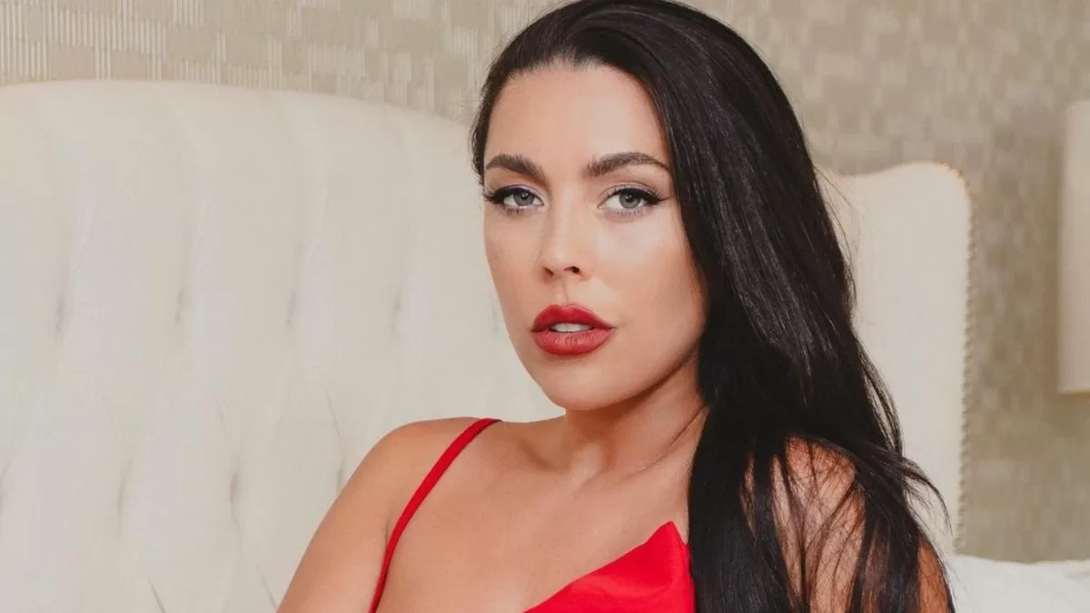 Daniela Aranguiz (2)