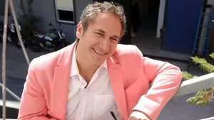 "Yo era amigo de su ex , y ella lo engañaba con Diego Muñoz. Yo tomé partido, y ella no me lo perdonó"