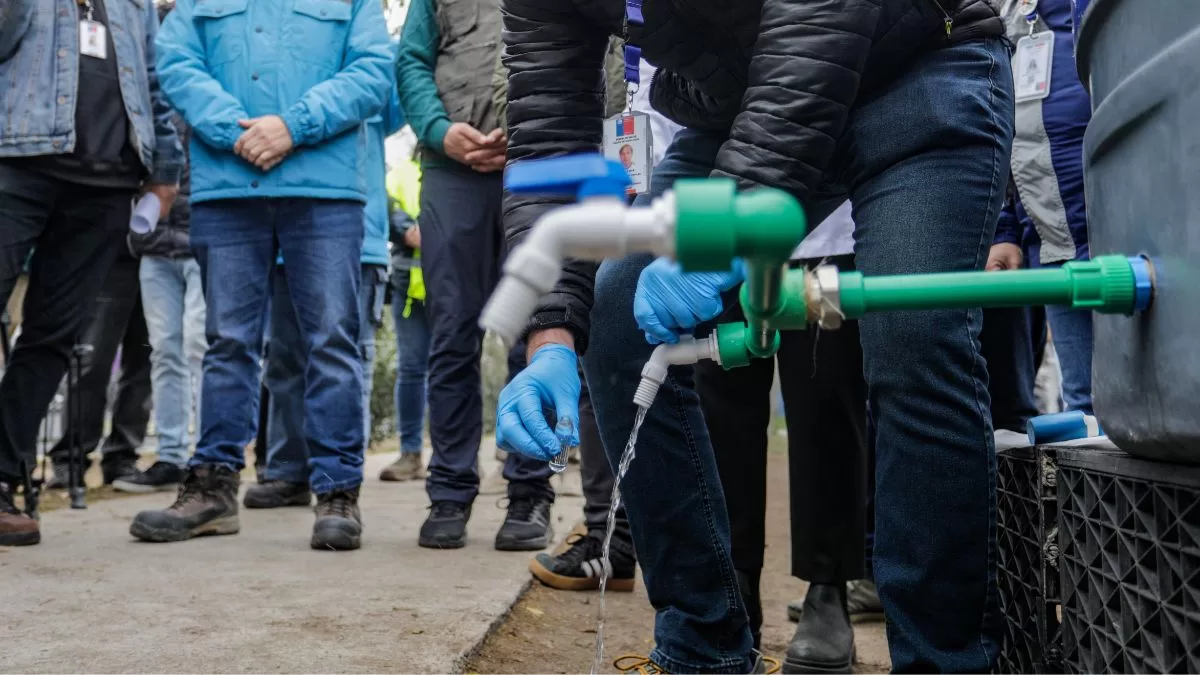 Casi seis horas sin servicio: corte de agua afectará a estos sectores de la Región Metropolitana
