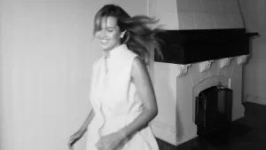 Fernanda Finsterbusch se lanza contra "Fiebre de Baile": "Es quién da mejor la chimuchina"