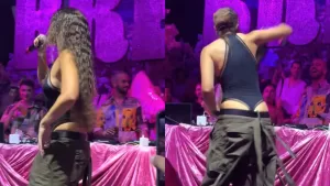 Querida cantante vive inesperado chascarro en vivo: "¿Cómo te recuperas socialmente de eso?"