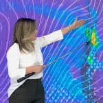 "Uno quisiera dar otro pronóstico, pero...": La advertencia de Michelle Adam por intensas lluvias en Chile